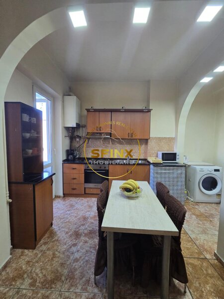 Victoriei, 4 camere, 111 mp, centrala proprie, etaj 2/7