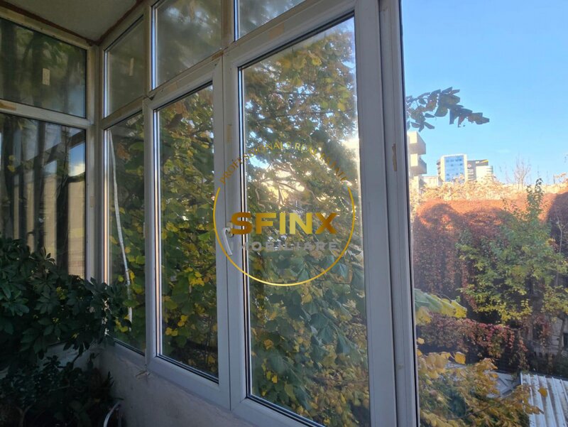 Victoriei, 4 camere, 111 mp, centrala proprie, etaj 2/7